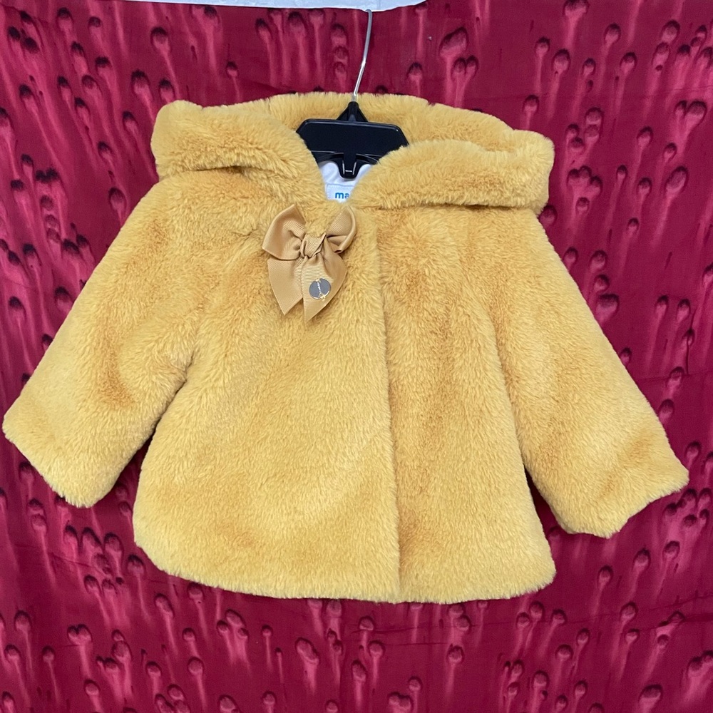 Mayoral faux fur hooded jacket sz 6 months